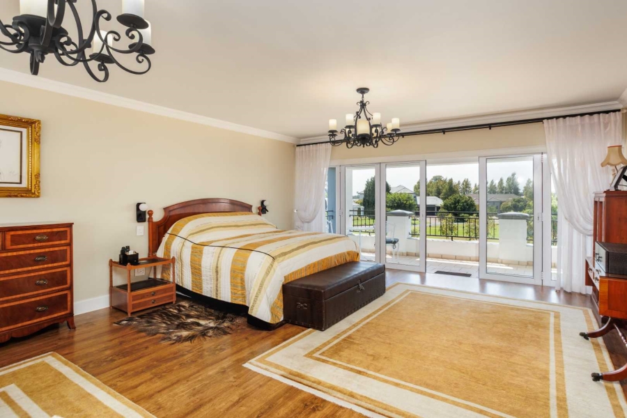 4 Bedroom Property for Sale in Val De Vie Estate Western Cape